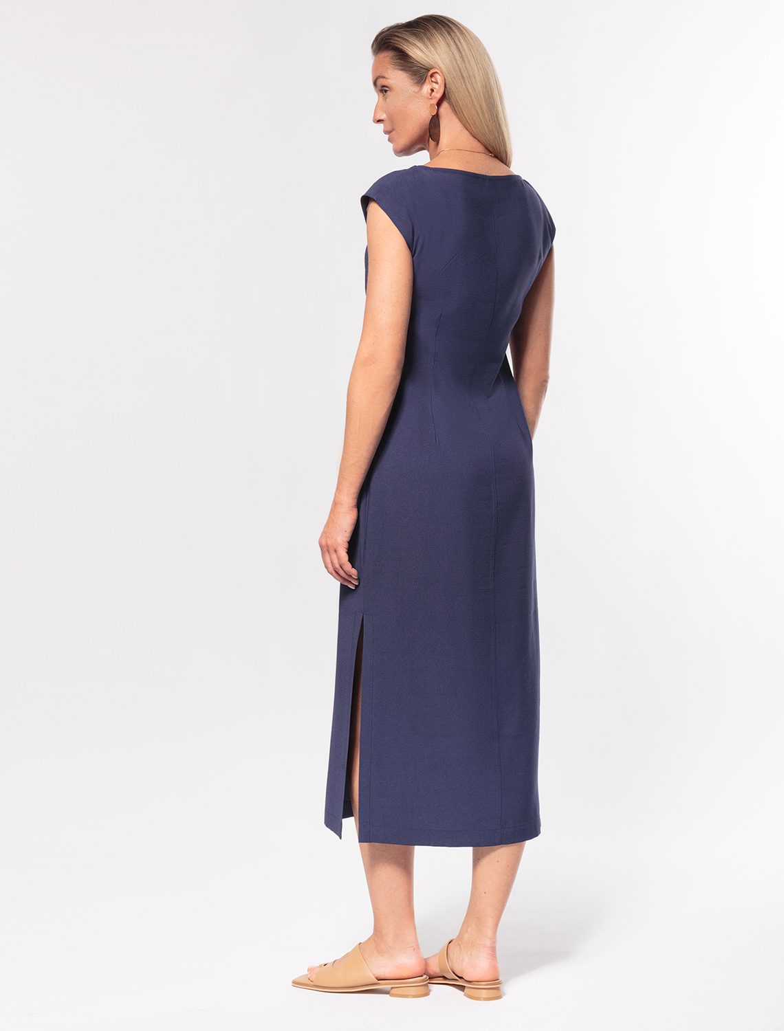 картинка Платье женское дымчатый синий от магазина Одежда+